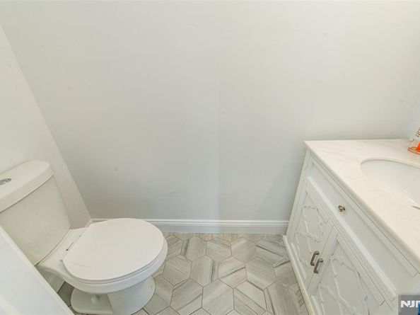 210 Nunda Avenue, Jersey City NJ 07306