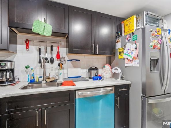 137A Dekalb Avenue, Jersey City NJ 07306