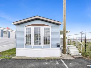 190 W 24th Street, Bayonne NJ 07002