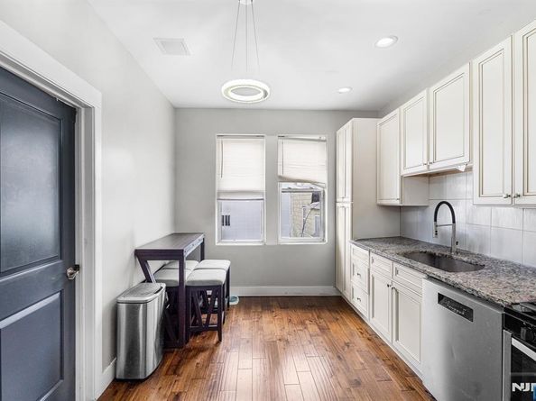 402 Cliff Street, Fairview NJ 07022