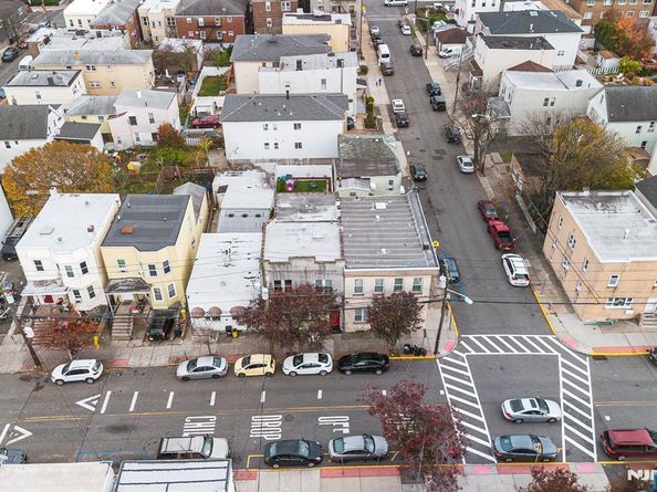 402 Cliff Street, Fairview NJ 07022