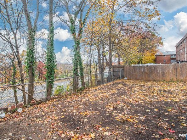 340 Northwood Way, Palisades Park NJ 07650