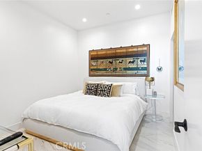 895 Quivera Street, Laguna Beach CA 92651