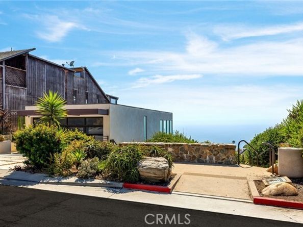 895 Quivera Street, Laguna Beach CA 92651