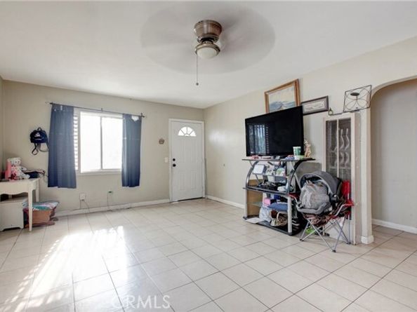 331 W 92nd Street, Los Angeles CA 90003