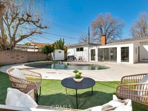 19844 Hemmingway Street, Winnetka (los Angeles) CA 91306