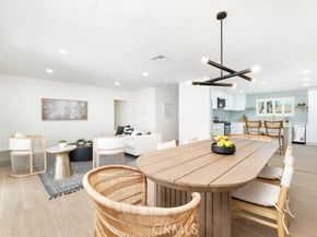 19844 Hemmingway Street, Winnetka (los Angeles) CA 91306