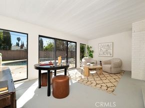 19844 Hemmingway Street, Winnetka (los Angeles) CA 91306