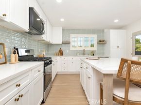 19844 Hemmingway Street, Winnetka (los Angeles) CA 91306