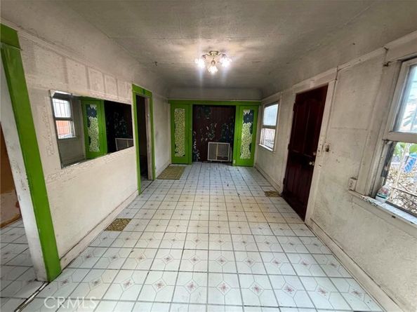 1911 Locust, Long Beach CA 90806