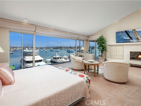 812 W Bay Ave, Newport Beach CA 92661
