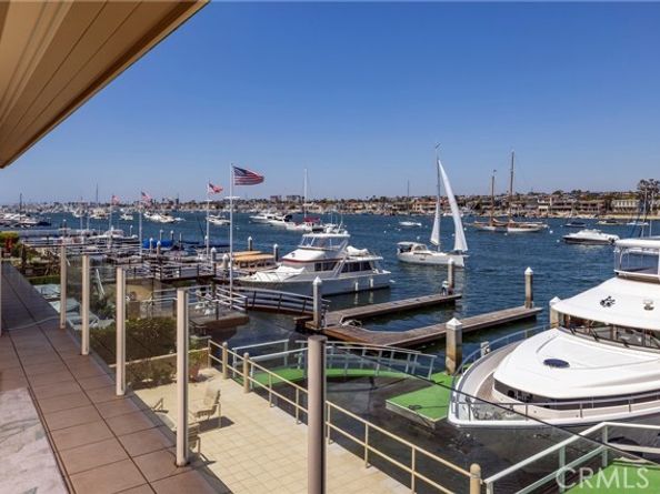 812 W Bay Ave, Newport Beach CA 92661