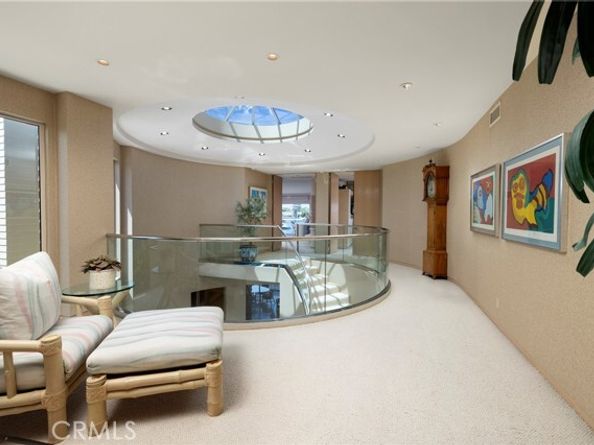 812 W Bay Ave, Newport Beach CA 92661