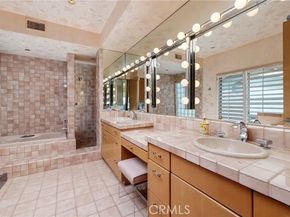 812 W Bay Ave, Newport Beach CA 92661