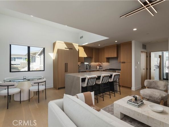 716 Orchid Avenue, Corona Del Mar (newport Beach) CA 92625