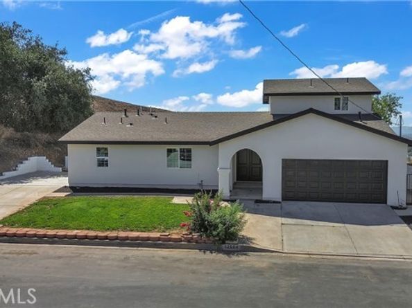 12524 Chanute Street, Pacoima (los Angeles) CA 91331