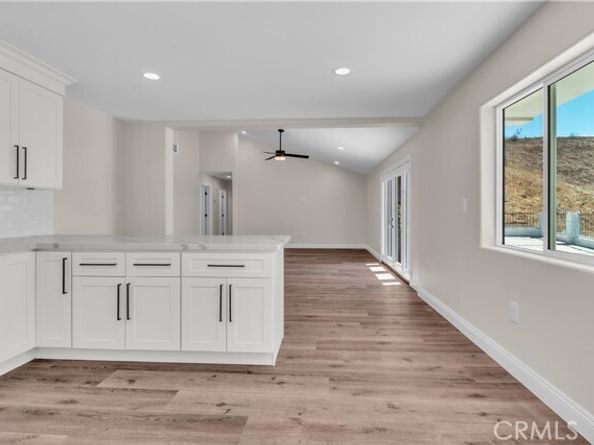 12524 Chanute Street, Pacoima (los Angeles) CA 91331