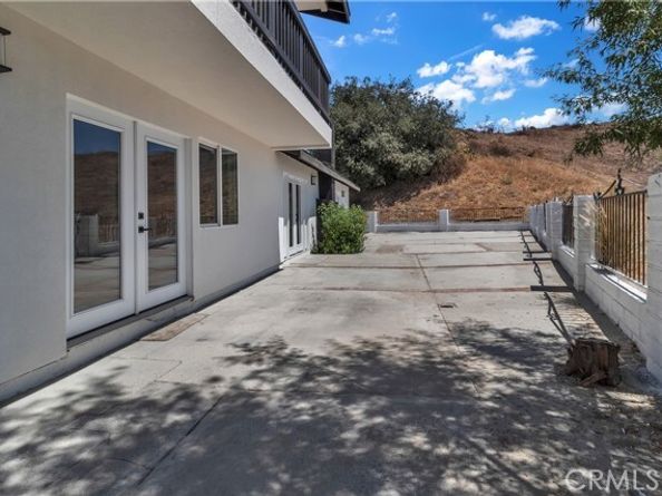 12524 Chanute Street, Pacoima (los Angeles) CA 91331