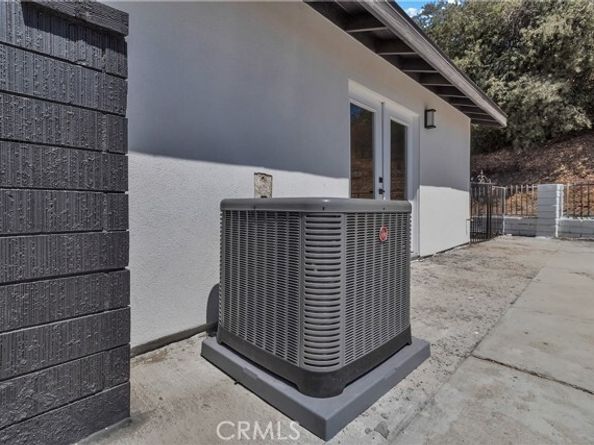 12524 Chanute Street, Pacoima (los Angeles) CA 91331
