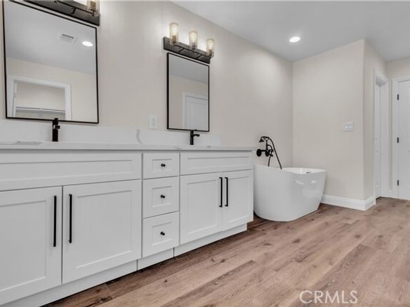 12524 Chanute Street, Pacoima (los Angeles) CA 91331