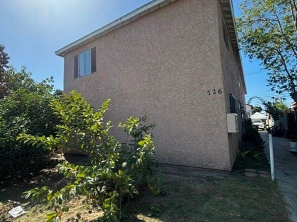 726 E 31st, Los Angeles CA 90011