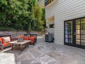 6105 Avenida Chamnez, La Jolla (san Diego) CA 92037