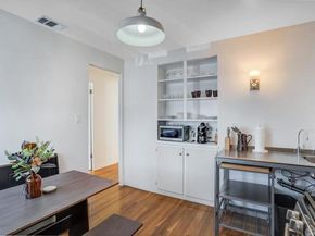 2204 Albatross Street, San Diego CA 92101