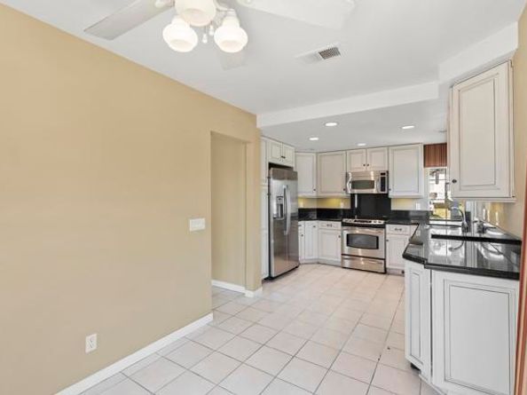 8095 Mission Vista Drive, La Mesa CA 92120
