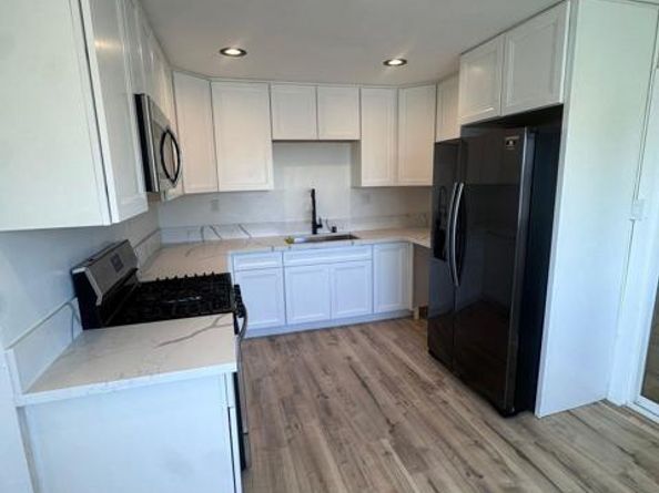 2541 Roseview Place, San Diego CA 92105
