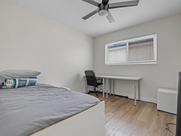 4951 Genesee Avenue, San Diego CA 92117