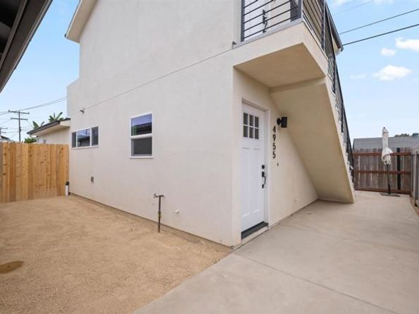 4951 Genesee Avenue, San Diego CA 92117