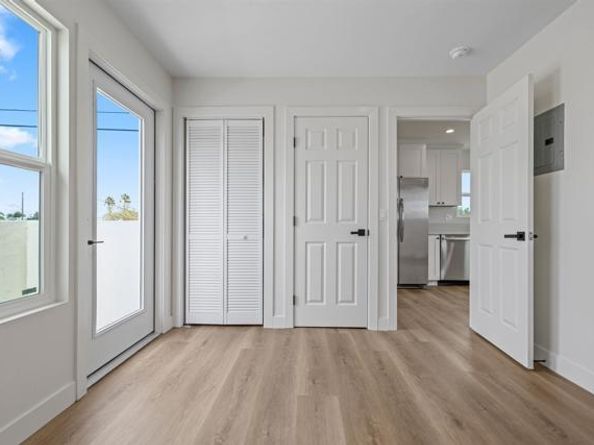 4951 Genesee Avenue, San Diego CA 92117