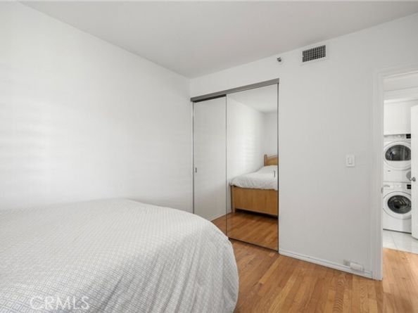 2960 Neilson Way 301, Santa Monica CA 90405