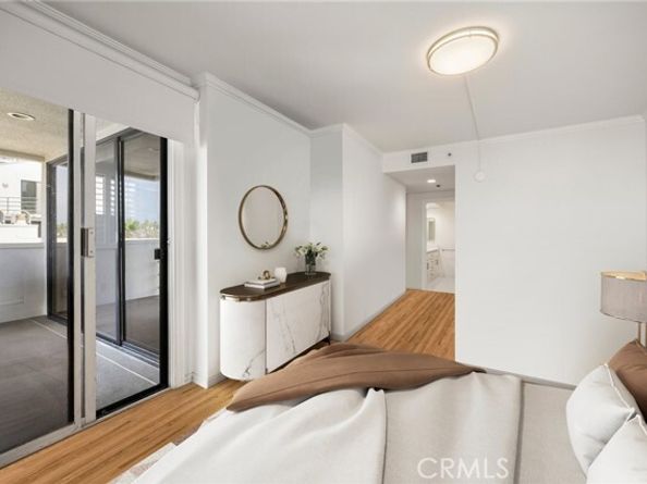 2960 Neilson Way 301, Santa Monica CA 90405