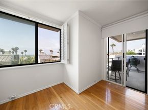 2960 Neilson Way 301, Santa Monica CA 90405