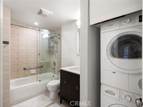 2960 Neilson Way 301, Santa Monica CA 90405