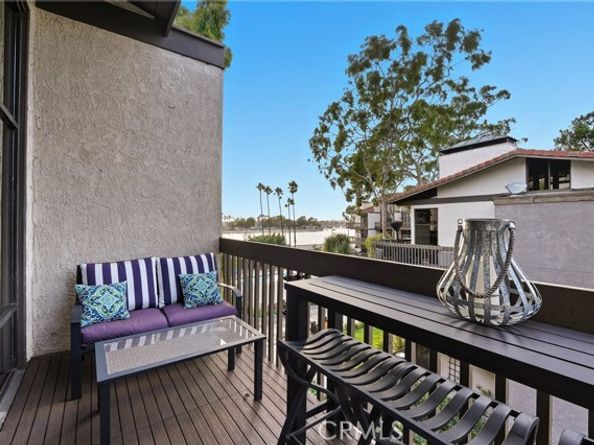 7327 Marina Pacifica, Long Beach CA 90803