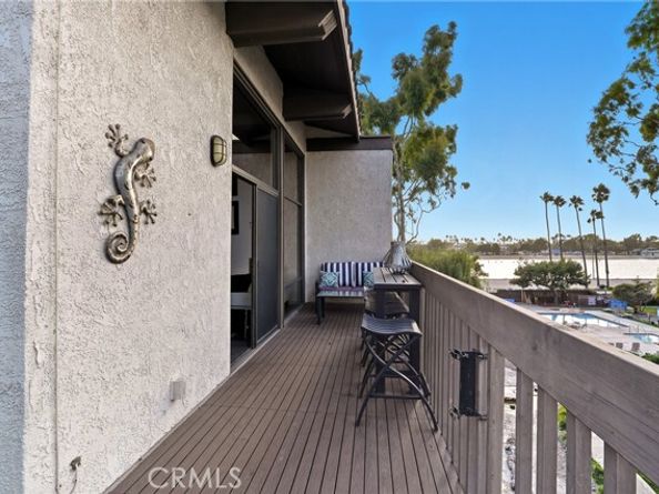 7327 Marina Pacifica, Long Beach CA 90803