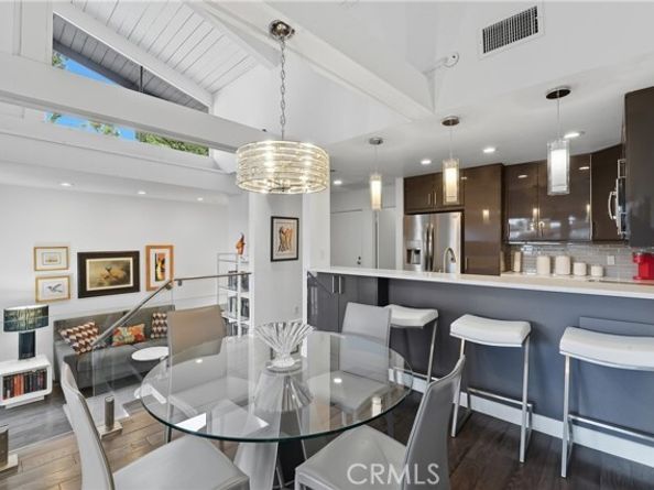 7327 Marina Pacifica, Long Beach CA 90803