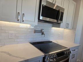 1738 E 4th 4, Long Beach CA 90802