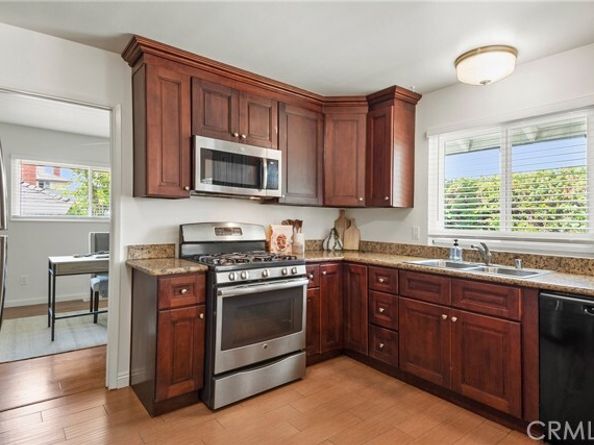 700 Yorba, Orange CA 92869