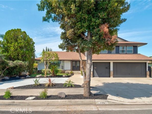700 Yorba, Orange CA 92869