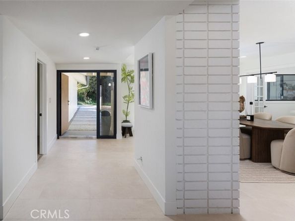 10141 Overhill Drive, Tustin CA 92705