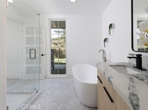 10141 Overhill Drive, Tustin CA 92705