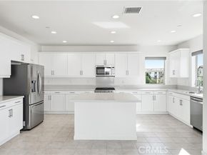 201 Mountain Sage, Lake Forest (el Toro) CA 92610