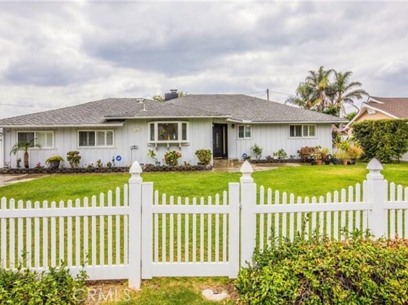 18672 Spaulding Avenue, Tustin CA 92705