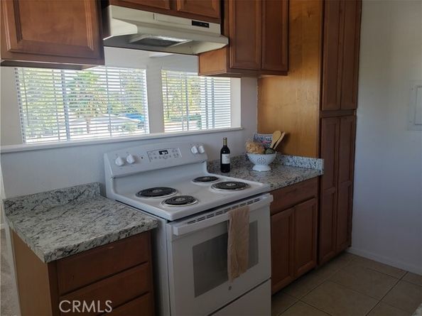 2902 Peppertree Lane, Costa Mesa CA 92626