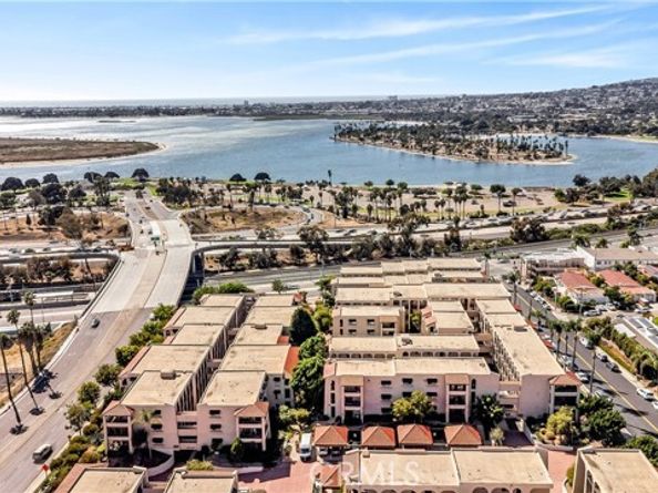 2514 Clairemont 107, San Diego CA 92117