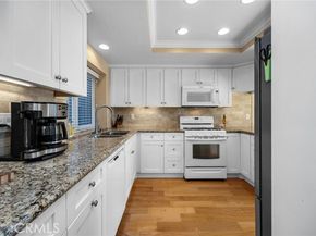 22312 Summit Hill Drive 41, Lake Forest (el Toro) CA 92630