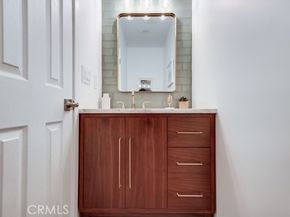 4016 6th Avenue, Los Angeles CA 90008